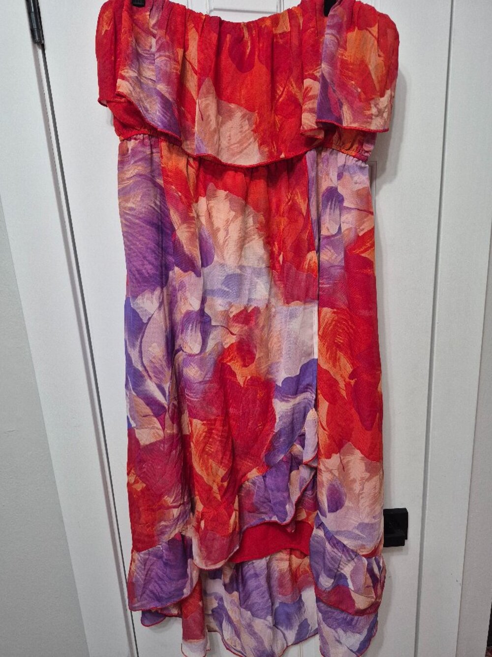 Cozy Casual Strapless Watercolor Floral Layered Ruffle Dress L